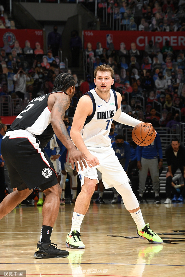 他同样帮助 他同样帮助