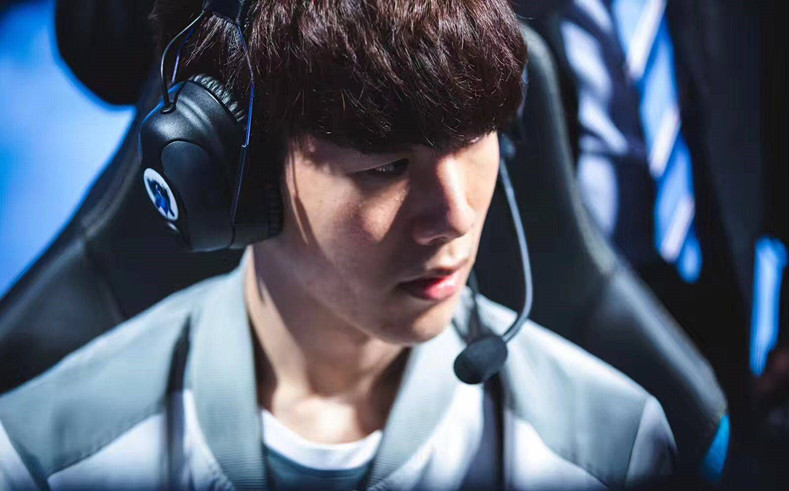 虽然逐渐崭 虽然逐渐崭