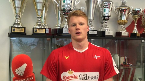 球世界中 球世界中