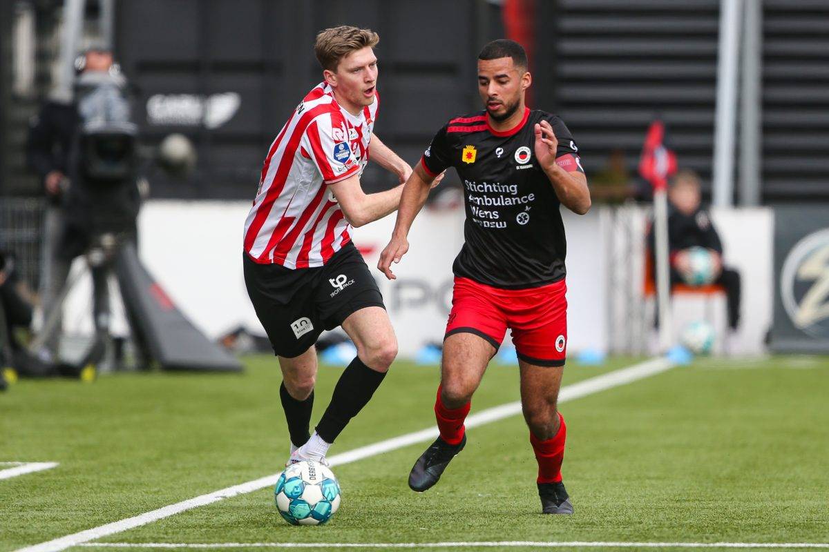 进尼古拉斯 进尼古拉斯