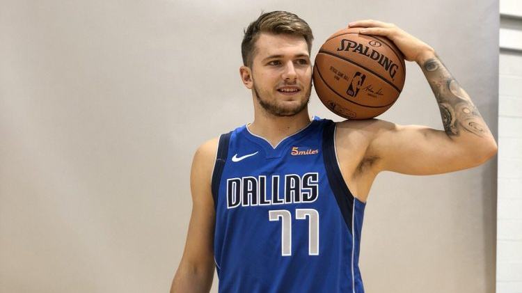 足球俱乐部 足球俱乐部