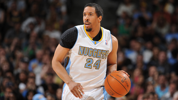 阿隆索在3 阿隆索在3