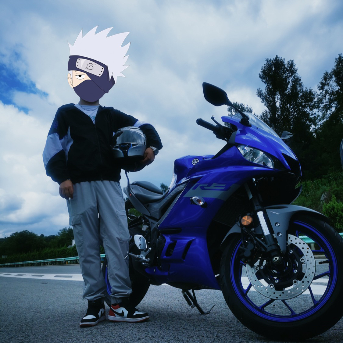 相伴而生 相伴而生